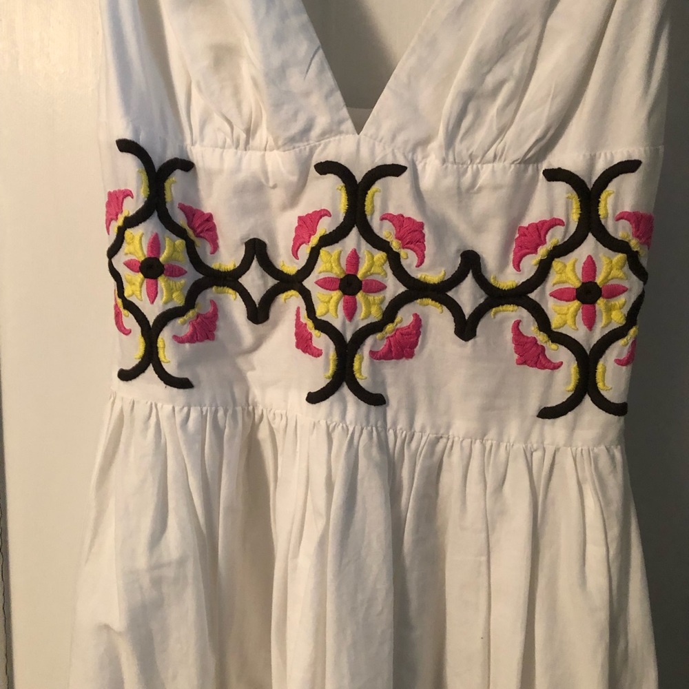 Milly - Picture 4 of 6